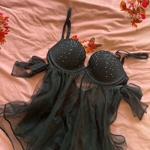 victoria’s secret lingerie top